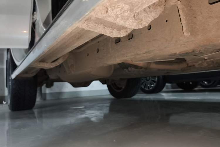 Used Nissan Terra 2020 2.5L XL Upper 4WD Automatic Four-Wheel Drive Luxury Edition Right Side Sill