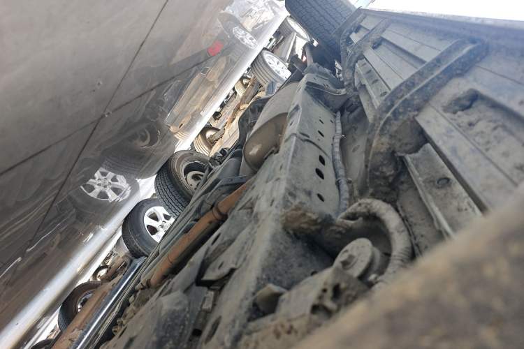 Used Nissan Terra 2020 2.5L XV 4WD Automatic Four-Wheel Drive Flagship Edition Right Side Sill
