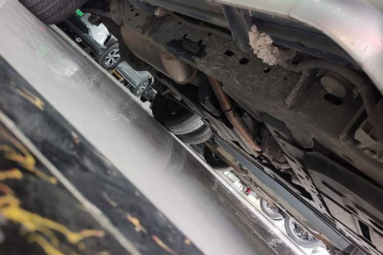 Used Nissan Terra 2020 2.5L XV 4WD Automatic Four-Wheel Drive Flagship Edition Right Side Sill