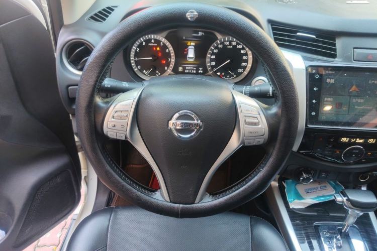 Used Nissan Terra 2020 2.5L XV 4WD Automatic Four-Wheel Drive Flagship Edition Steering Wheel