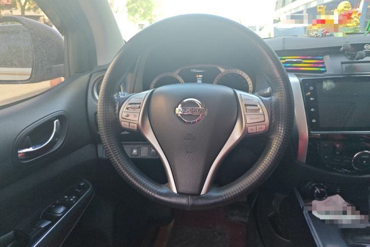 Used Nissan Terra 2020 2.5L XV 4WD Automatic Four-Wheel Drive Flagship Edition Steering Wheel