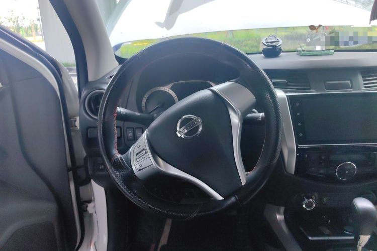 Used Nissan Terra 2020 2.5L XL Upper 4WD Automatic Four-Wheel Drive Luxury Edition Steering Wheel