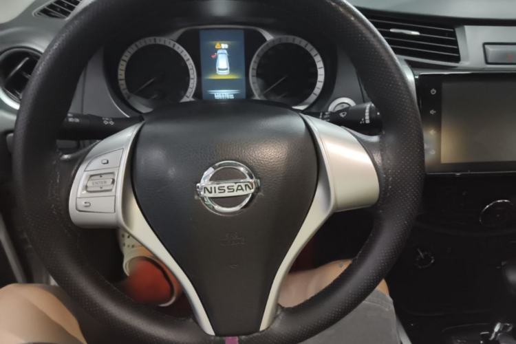 Used Nissan Terra 2020 2.5L XL Upper 4WD Automatic Four-Wheel Drive Luxury Edition Steering Wheel