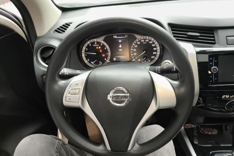 Used Nissan Terra 2020 2.5L XL Upper Automatic Two-Wheel Drive Luxury Edition Steering Wheel