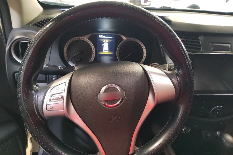 Used Nissan Terra 2020 2.5L XL Upper 4WD Automatic Four-Wheel Drive Luxury Edition Steering Wheel