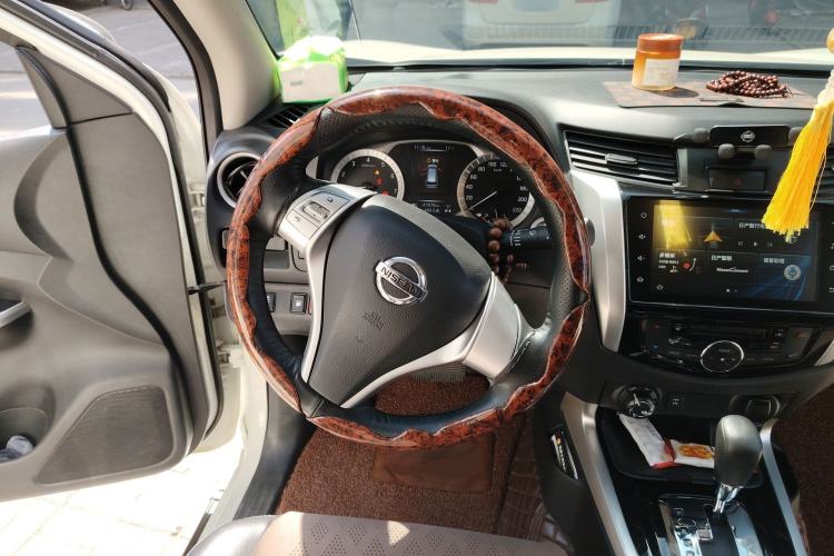 Used Nissan Terra 2020 2.5L XL Upper 4WD Automatic Four-Wheel Drive Luxury Edition Steering Wheel
