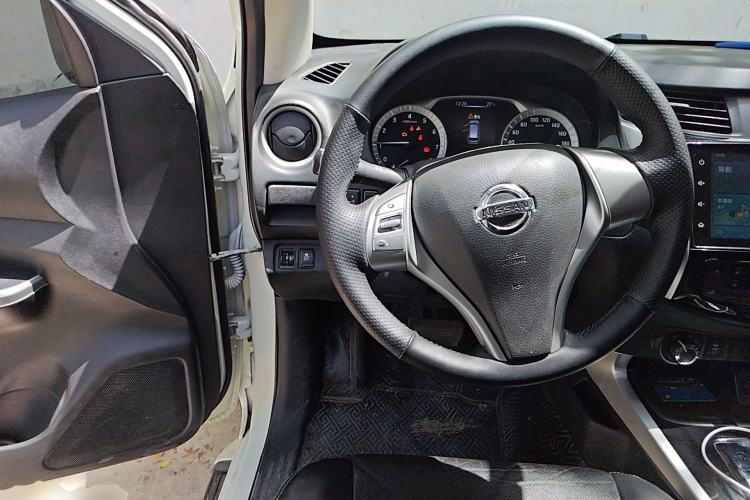 Used Nissan Terra 2020 2.5L XL Upper 4WD Automatic Four-Wheel Drive Luxury Edition Steering Wheel