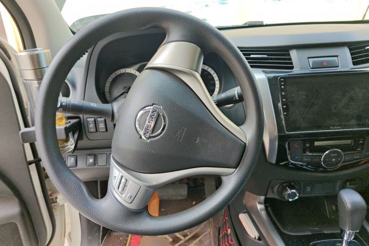 Used Nissan Terra 2020 2.5L XL Upper 4WD Automatic Four-Wheel Drive Luxury Edition Steering Wheel