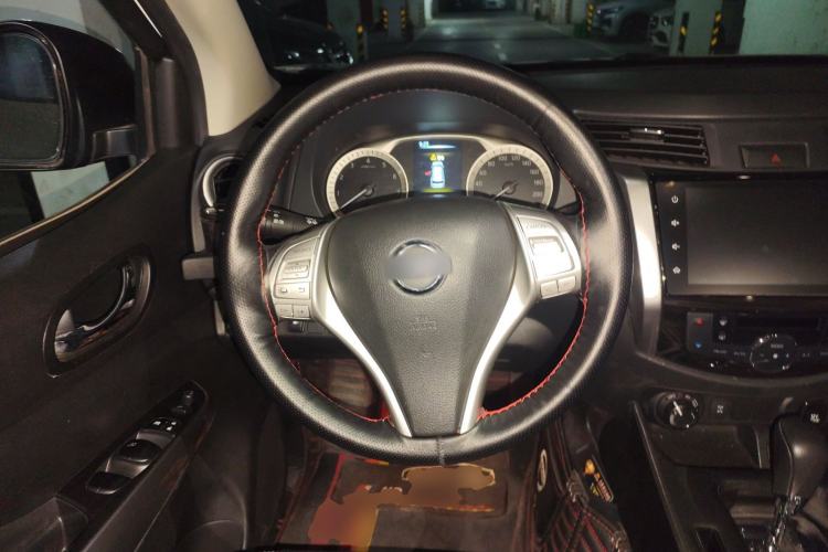Used Nissan Terra 2020 2.5L XV 4WD Automatic Four-Wheel Drive Flagship Edition Steering Wheel