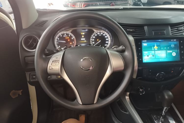 Used Nissan Terra 2020 2.5L XL Upper 4WD Automatic Four-Wheel Drive Luxury Edition Steering Wheel