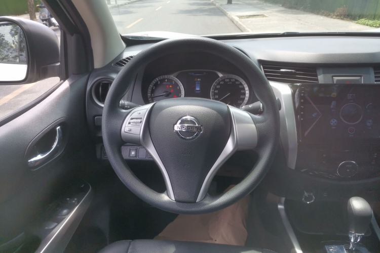 Used Nissan Terra 2020 2.5L XL Upper 4WD Automatic Four-Wheel Drive Luxury Edition Steering Wheel