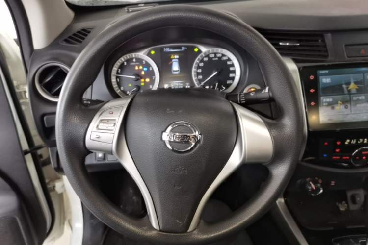 Used Nissan Terra 2020 2.5L XL Upper 4WD Automatic Four-Wheel Drive Luxury Edition Steering Wheel