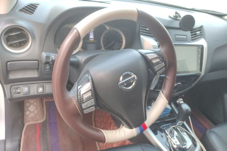 Used Nissan Terra 2020 2.5L XL Upper 4WD Automatic Four-Wheel Drive Luxury Edition Steering Wheel