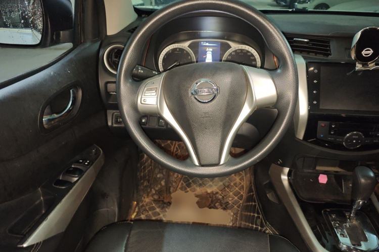 Used Nissan Terra 2020 2.5L XL Upper Automatic Two-Wheel Drive Luxury Edition Steering Wheel