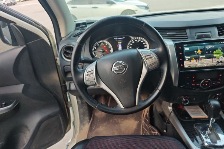 Used Nissan Terra 2020 2.5L XV 4WD Automatic Four-Wheel Drive Flagship Edition Steering Wheel