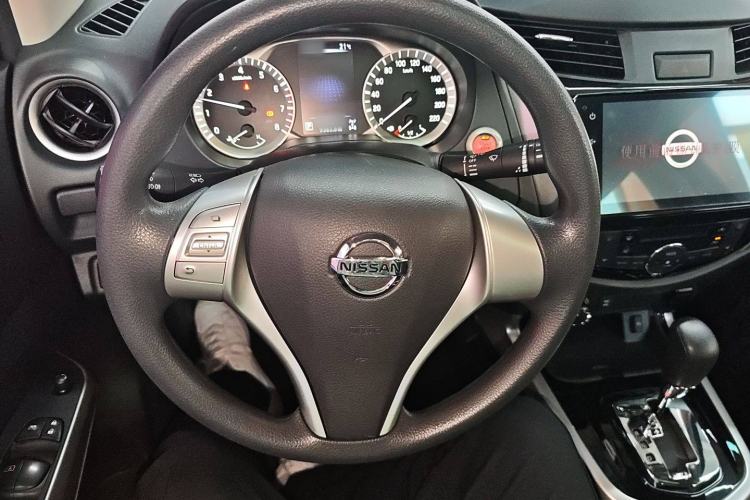 Used Nissan Terra 2020 2.5L XL Upper 4WD Automatic Four-Wheel Drive Luxury Edition Steering Wheel