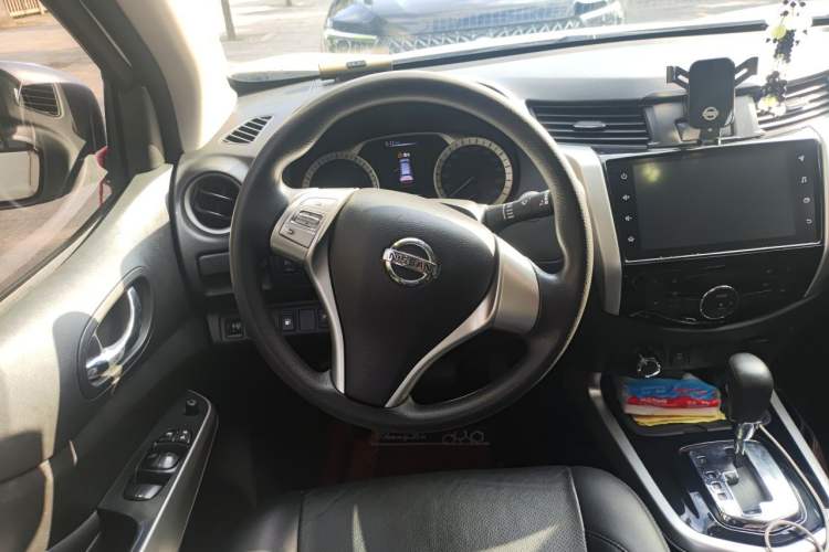 Used Nissan Terra 2020 2.5L XL Upper 4WD Automatic Four-Wheel Drive Luxury Edition Steering Wheel