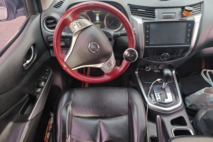 Used Nissan Terra 2020 2.5L XV 4WD Automatic Four-Wheel Drive Flagship Edition Steering Wheel