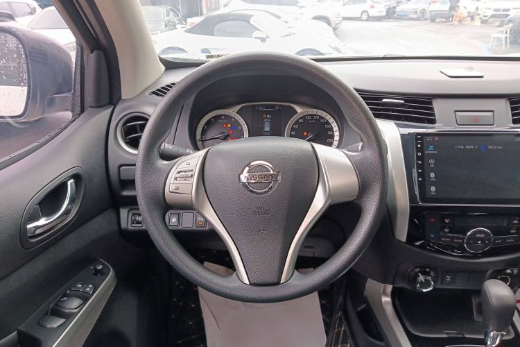 Used Nissan Terra 2020 2.5L XL Upper 4WD Automatic Four-Wheel Drive Luxury Edition Steering Wheel