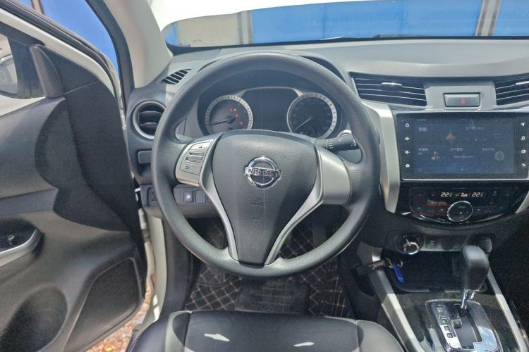 Used Nissan Terra 2020 2.5L XL Upper 4WD Automatic Four-Wheel Drive Luxury Edition Steering Wheel