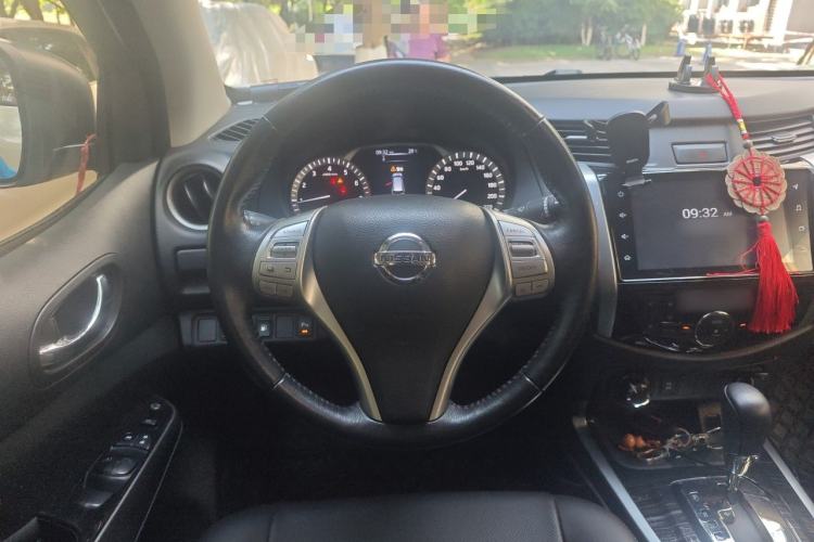 Used Nissan Terra 2020 2.5L XV 4WD Automatic Four-Wheel Drive Flagship Edition Steering Wheel