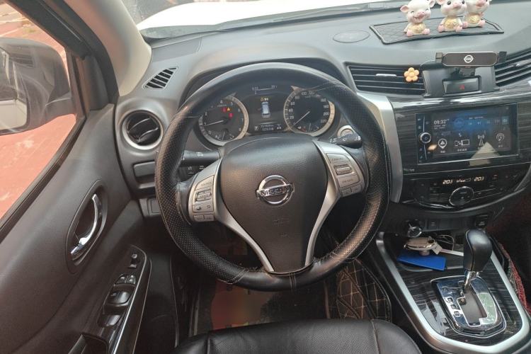 Used Nissan Terra 2020 2.5L XV 4WD Automatic Four-Wheel Drive Flagship Edition Steering Wheel