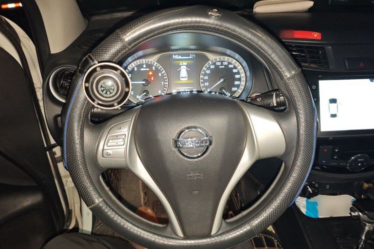 Used Nissan Terra 2020 2.5L XL Upper 4WD Automatic Four-Wheel Drive Luxury Edition Steering Wheel