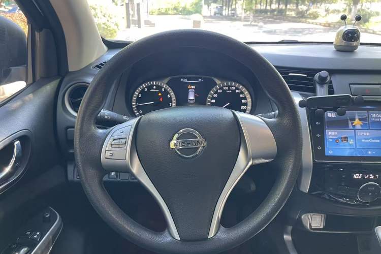 Used Nissan Terra 2020 2.5L XL Upper Automatic Two-Wheel Drive Luxury Edition Steering Wheel