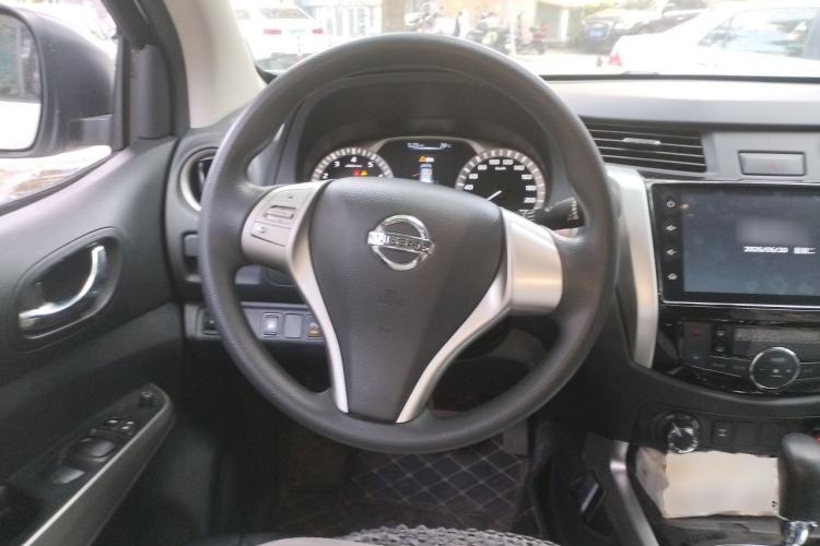 Used Nissan Terra 2020 2.5L XL Upper 4WD Automatic Four-Wheel Drive Luxury Edition Steering Wheel