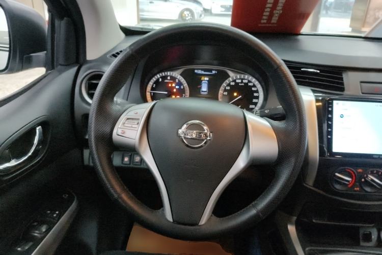 Used Nissan Terra 2020 2.5L XE Manual Two-Wheel-Drive Elite Edition Steering Wheel