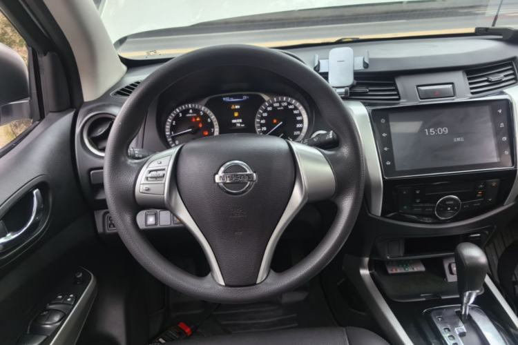 Used Nissan Terra 2020 2.5L XL Upper Automatic Two-Wheel Drive Luxury Edition Steering Wheel