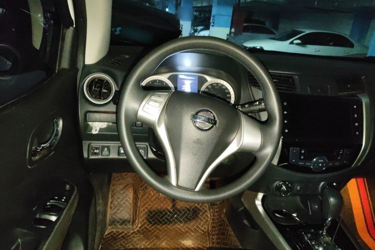 Used Nissan Terra 2020 2.5L XL Upper 4WD Automatic Four-Wheel Drive Luxury Edition Steering Wheel