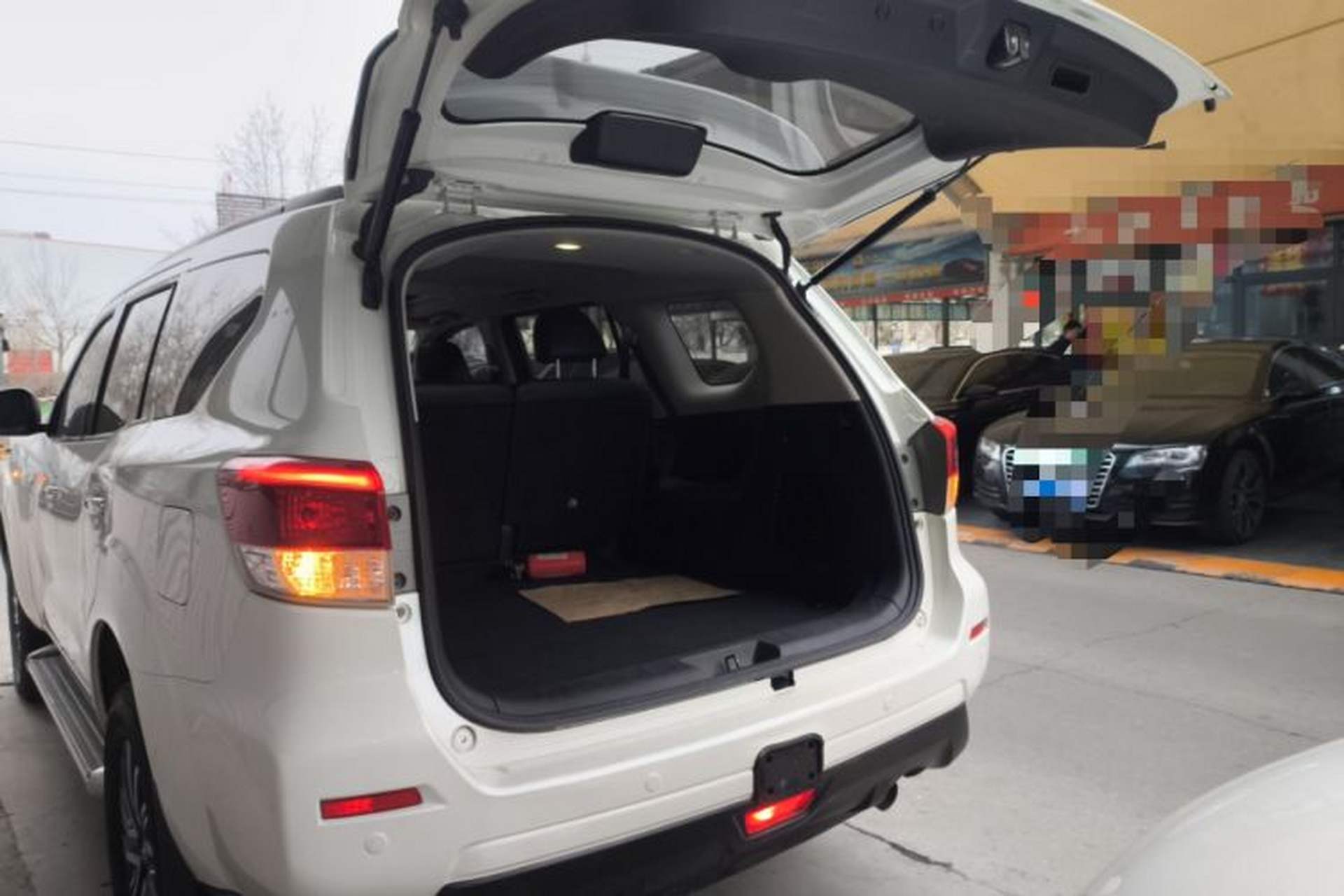 Used Nissan Terra 2020 2.5L XL Upper Automatic Two-Wheel Drive Luxury Edition Trunk