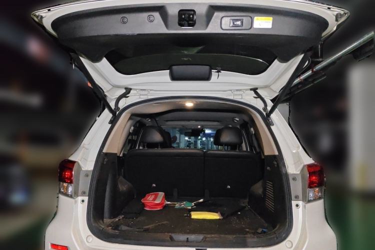 Used Nissan Terra 2020 2.5L XV 4WD Automatic Four-Wheel Drive Flagship Edition Trunk