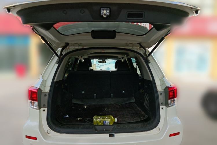 Used Nissan Terra 2020 2.5L XL Upper 4WD Automatic Four-Wheel Drive Luxury Edition Trunk