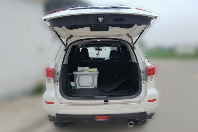 Used Nissan Terra 2020 2.5L XL Upper Automatic Two-Wheel Drive Luxury Edition Trunk