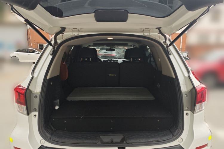 Used Nissan Terra 2020 2.5L XL Upper 4WD Automatic Four-Wheel Drive Luxury Edition Trunk