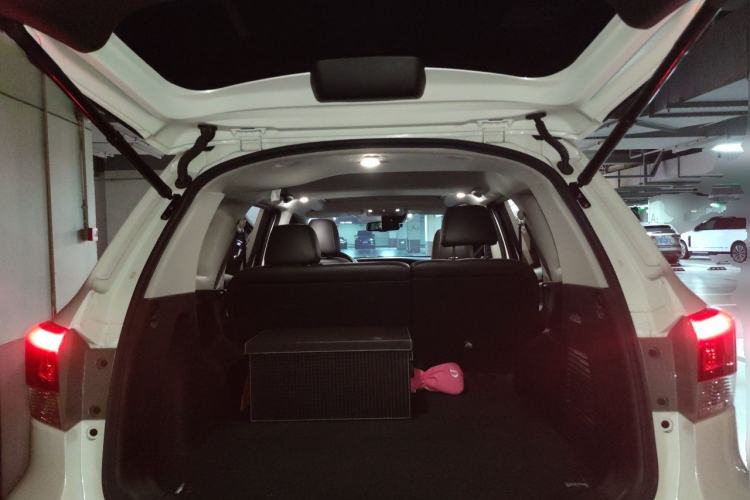 Used Nissan Terra 2020 2.5L XV 4WD Automatic Four-Wheel Drive Flagship Edition Trunk