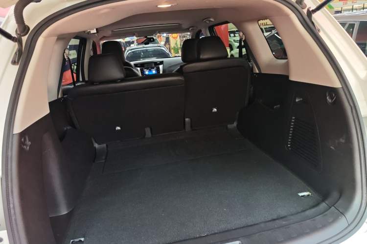 Used Nissan Terra 2020 2.5L XL Upper 4WD Automatic Four-Wheel Drive Luxury Edition Trunk