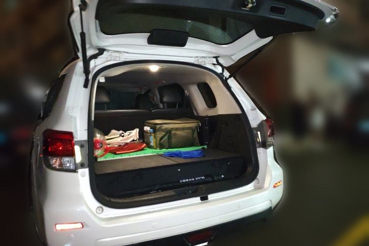 Used Nissan Terra 2020 2.5L XL Upper 4WD Automatic Four-Wheel Drive Luxury Edition Trunk