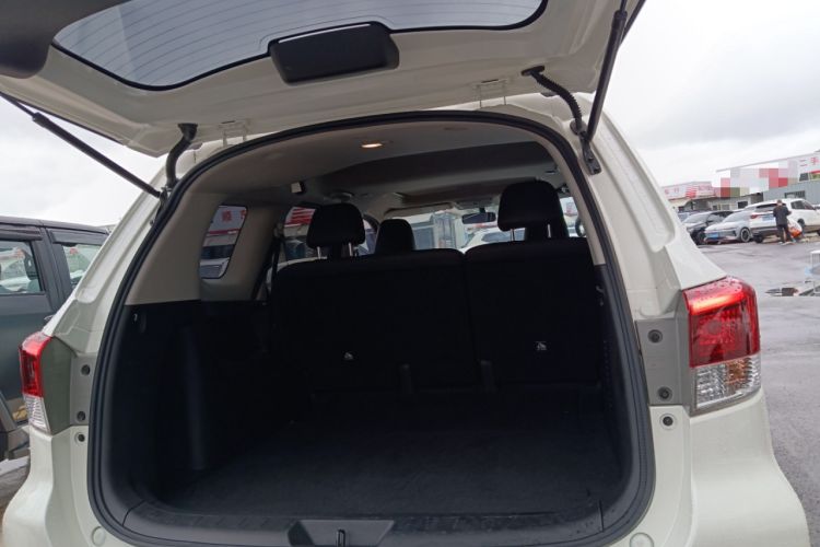 Used Nissan Terra 2020 2.5L XL Upper 4WD Automatic Four-Wheel Drive Luxury Edition Trunk