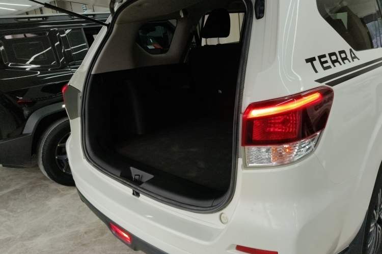Used Nissan Terra 2020 2.5L XE Manual Two-Wheel-Drive Elite Edition Trunk
