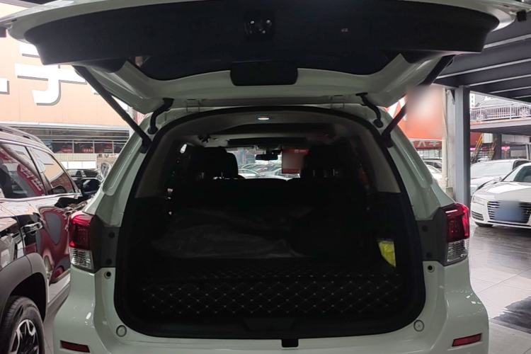 Used Nissan Terra 2020 2.5L XV 4WD Automatic Four-Wheel Drive Flagship Edition Trunk