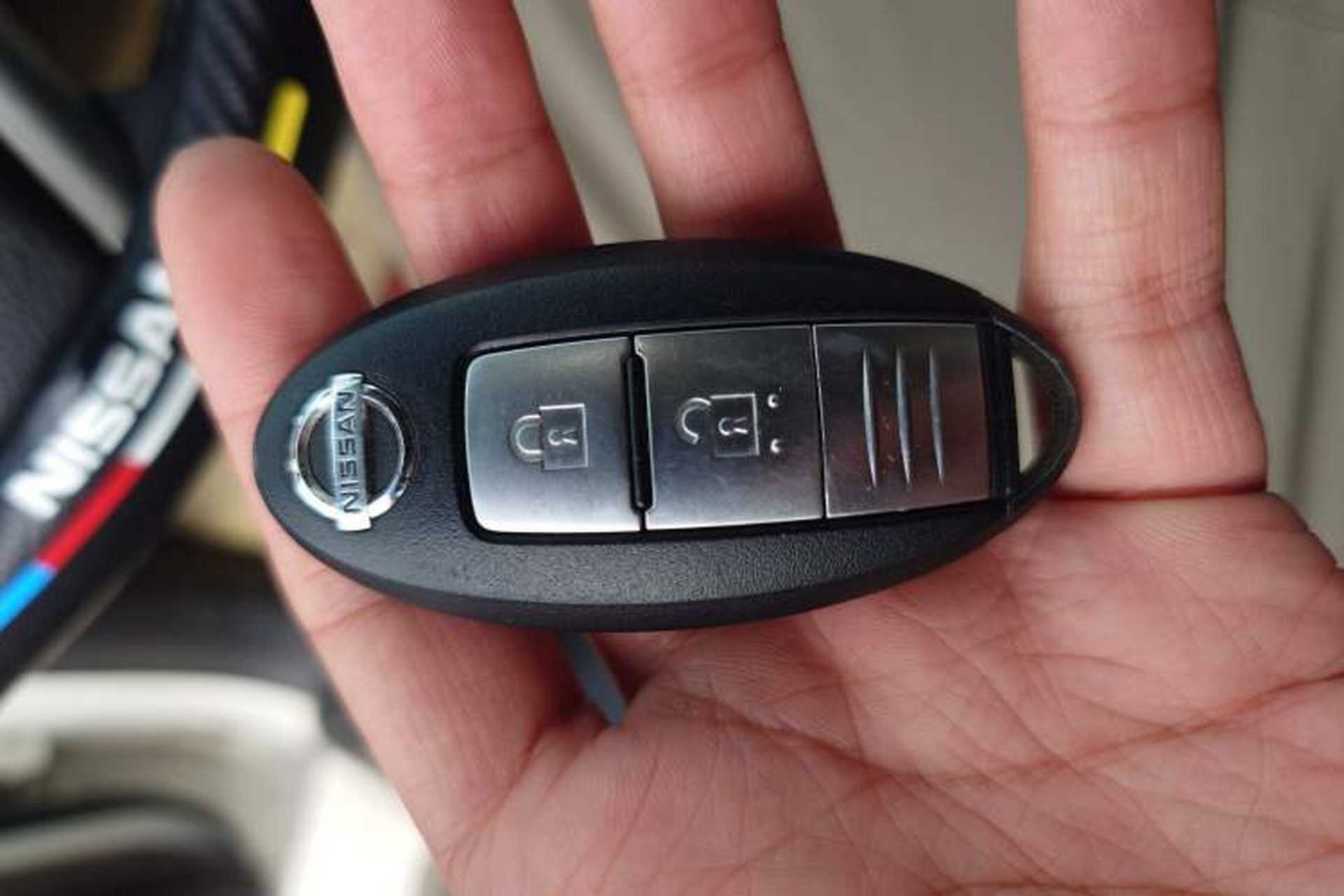 Used Nissan Terra 2020 2.5L XL Upper 4WD Automatic Four-Wheel Drive Luxury Edition Vehicle Key
