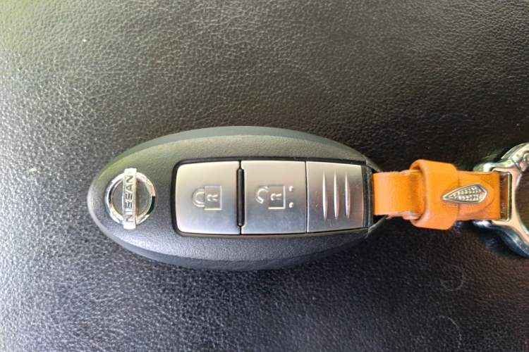 Used Nissan Terra 2020 2.5L XL Upper 4WD Automatic Four-Wheel Drive Luxury Edition Vehicle Key