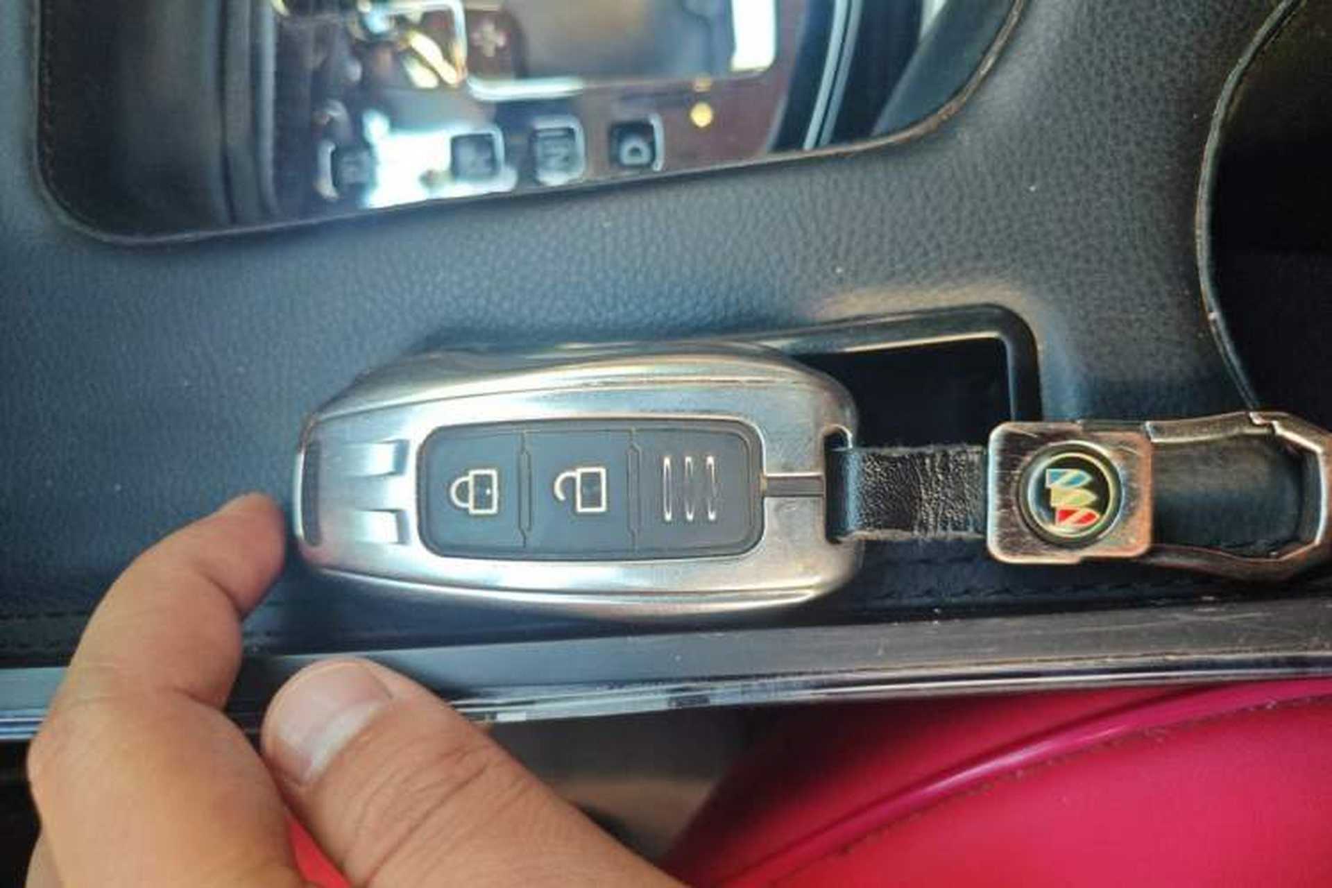 Used Nissan Terra 2020 2.5L XV 4WD Automatic Four-Wheel Drive Flagship Edition Vehicle Key