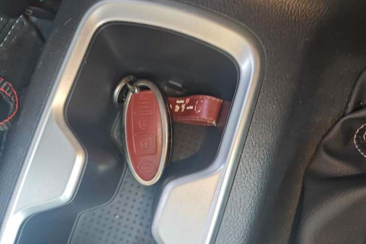 Used Nissan Terra 2020 2.5L XV 4WD Automatic Four-Wheel Drive Flagship Edition Vehicle Key