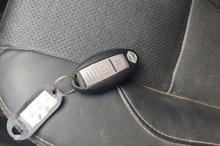 Used Nissan Terra 2020 2.5L XL Upper 4WD Automatic Four-Wheel Drive Luxury Edition Vehicle Key