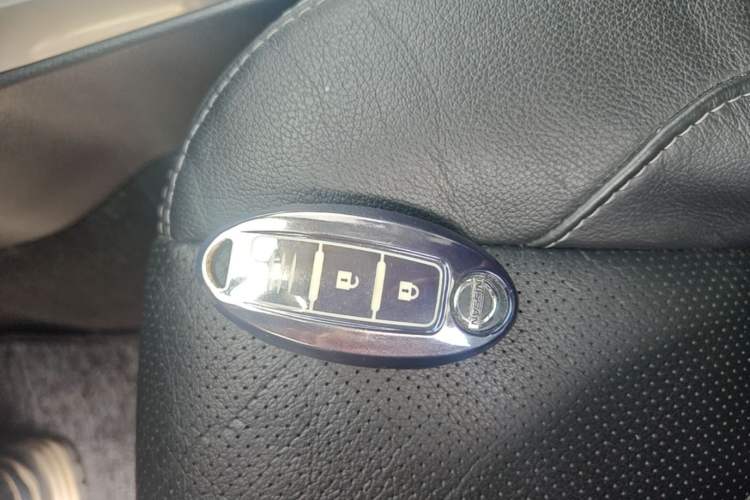 Used Nissan Terra 2020 2.5L XL Upper 4WD Automatic Four-Wheel Drive Luxury Edition Vehicle Key