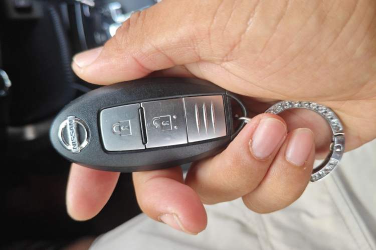 Used Nissan Terra 2020 2.5L XL Upper 4WD Automatic Four-Wheel Drive Luxury Edition Vehicle Key